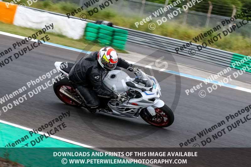 estoril;event digital images;motorbikes;no limits;peter wileman photography;portugal;trackday;trackday digital images